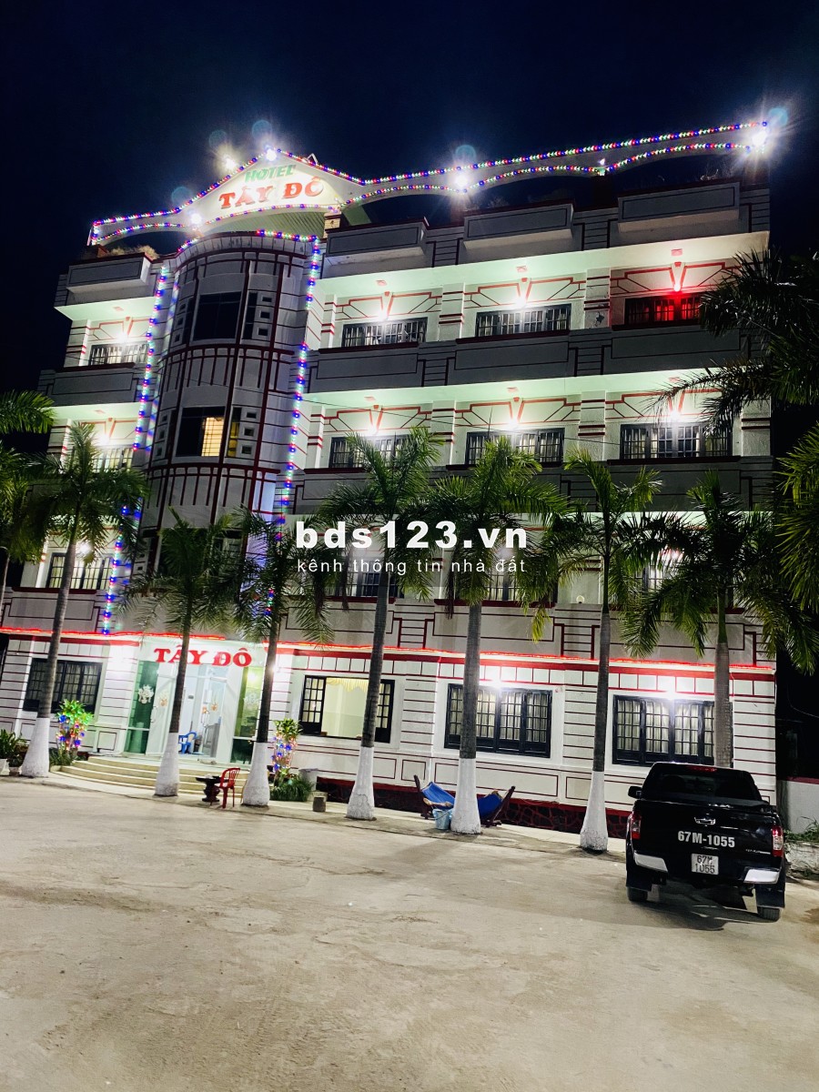 Nhà nghĩ đang khai thác doanh thu tốt, mặt tiền tại Thị Trấn Bình đại , bến tre ( chuẩn bị thành lập ban chỉ đạo triển khai đề án xây dựng Thị Xã )