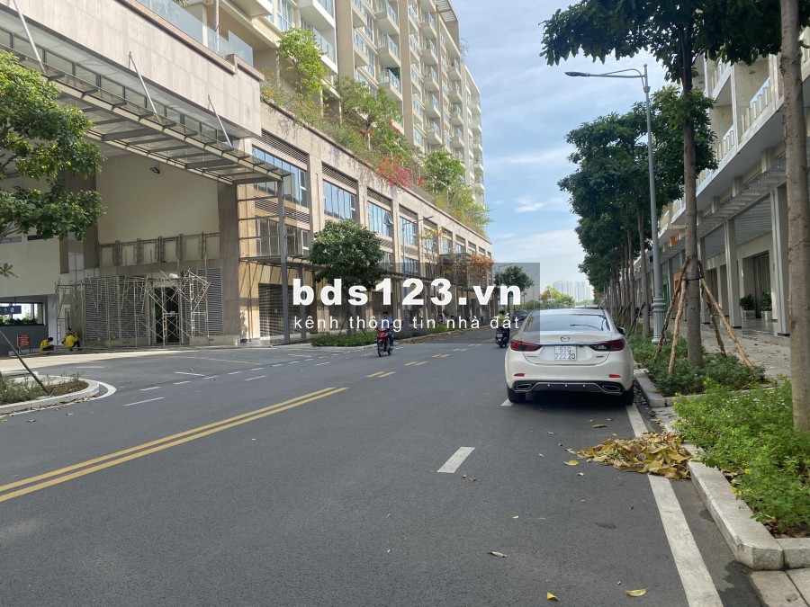 Sàn Shophouse cần cho thuê thô tại khu Sarina