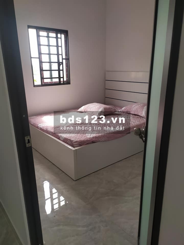 Bán gấp nhà mặt tiền đường Lạc Long Quân, P.10, Q.11, 3.5x 17m, 1 lửng, 8 tỷ