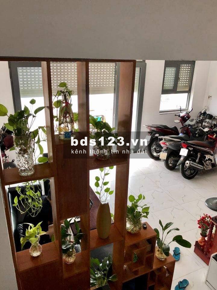 Hoàng Hoa Thám, Ngang 6m, 5 lầu 7.45 tỷ phường 6 Quận Bình Thạnh.