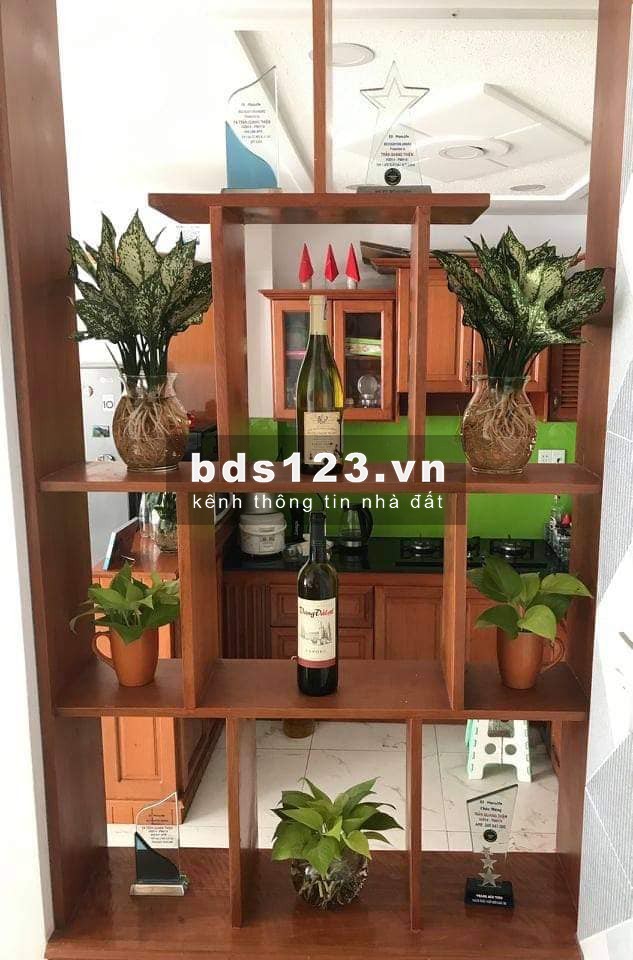 Hoàng Hoa Thám, Ngang 6m, 5 lầu 7.45 tỷ phường 6 Quận Bình Thạnh.
