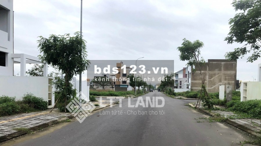 ĐẤT NỀN BIỆT THỰ FPT CITY- 216M2