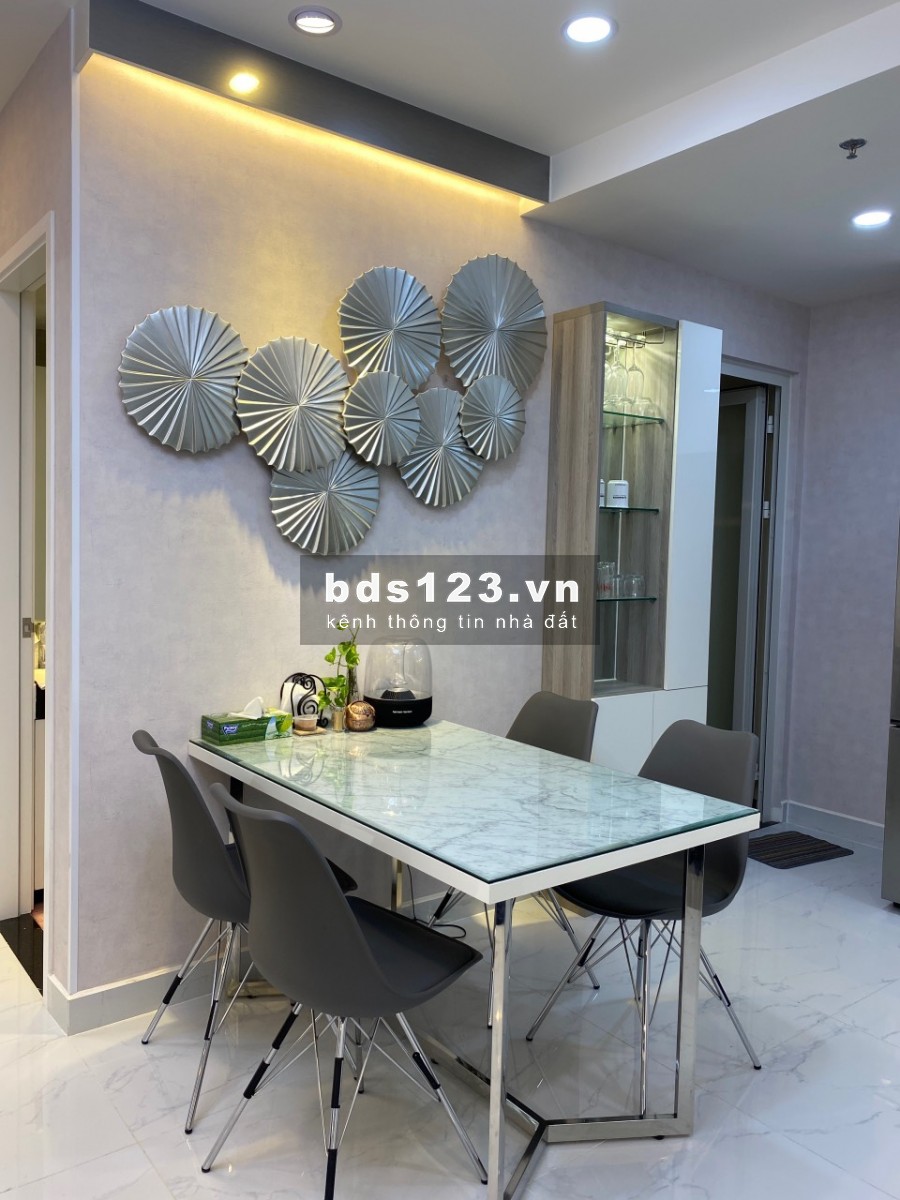 Chủ cần cho thuê 2 phòngNgủ tại khu căn hộ cao cấp Terra_Royal tiện nghi y hình 18Triệu/Tháng (bao phí quản lý)