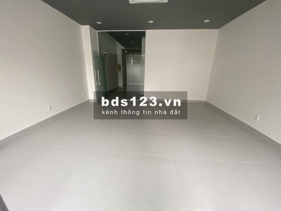 Căn shophouse hoàn thiện tại Sari Town cho thuê
