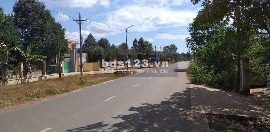 Cần Bán Khu Đất Sát Bên Tp. Đồng Xoài, cạnh trung tâm hành chính