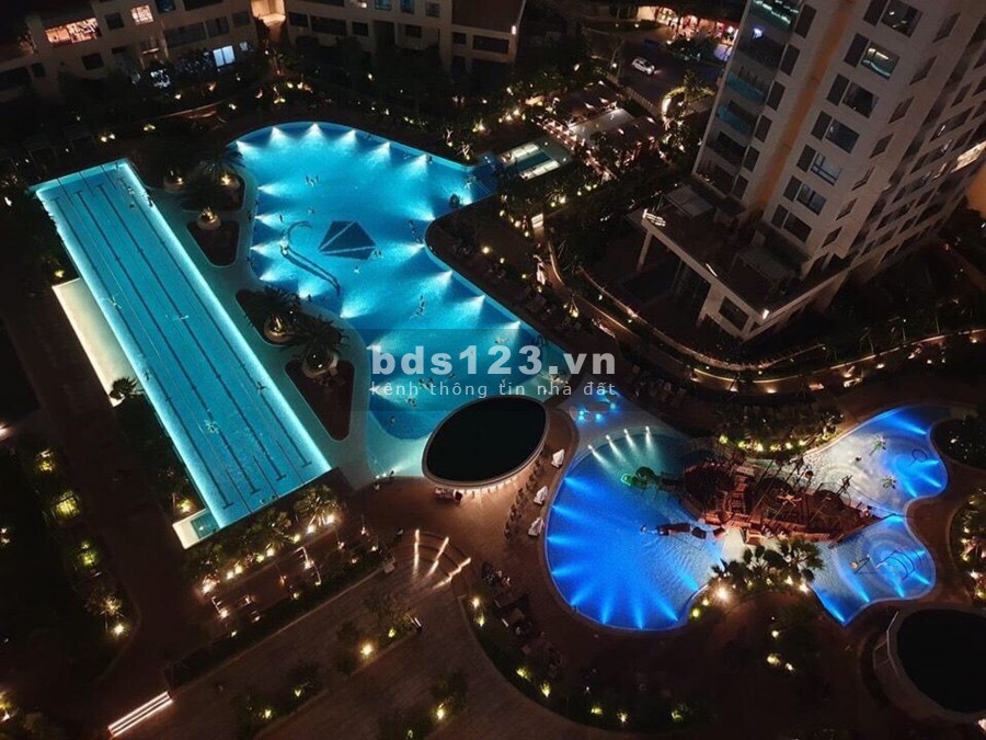 KẸT TIỀN CẦN BÁN GẤP CĂN HỘ 2PN DT90M2, 2PN GIÁ CHỈ 5 TỶ 8 BAO HẾT THUẾ PHÍ SANG TỆN LH 0937835266