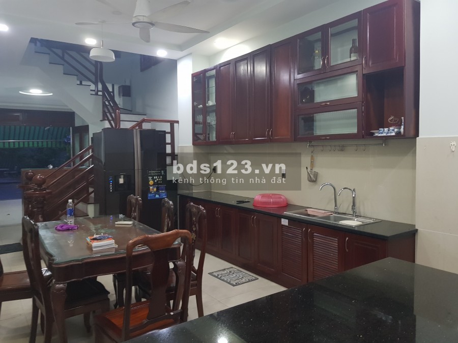 Cho Thuê Nhà 4x20m trệt 3 lầu full nội thất Lương định của Bình An Quận 2