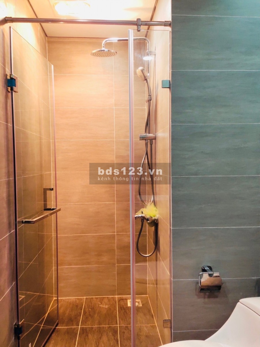 Tôi cần cho thuê gấp căn hộ 6th Element:9 tr/th (2PN), 13 tr/th (3PN), đầy đủ nội thất.0944428855