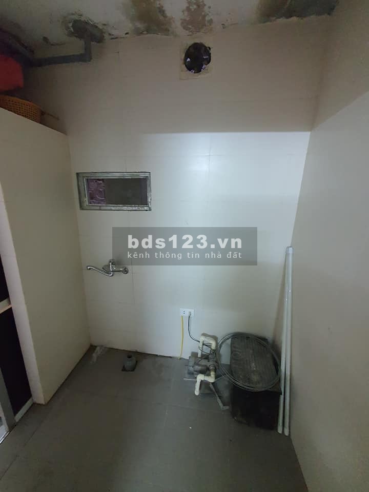 Giá giật mình: mặt phố Đông Thiên, 38m2, kinh doanh đa dạng, 3.8 tỷ