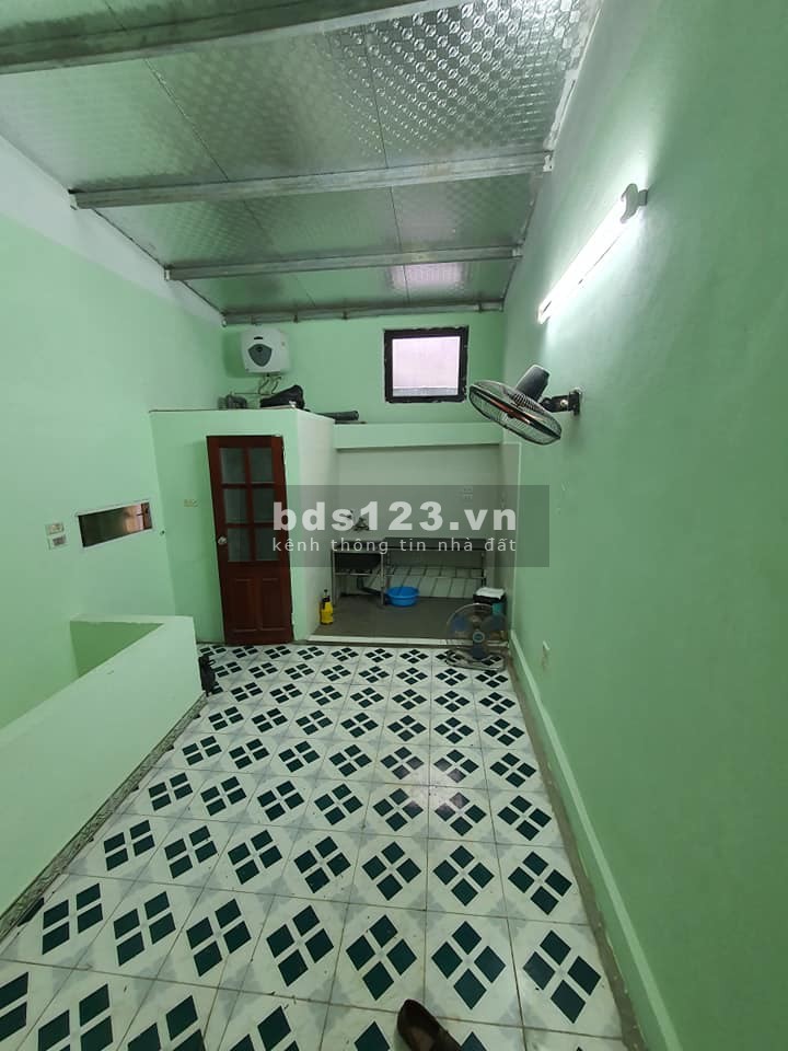 Giá giật mình: mặt phố Đông Thiên, 38m2, kinh doanh đa dạng, 3.8 tỷ
