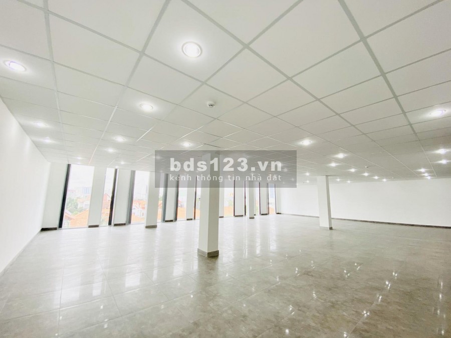Cho thuê Tòa nhà văn phòng mới 2000m2 hầm 7 lầu 2 mặt tiền trần não Bình An Quận 2