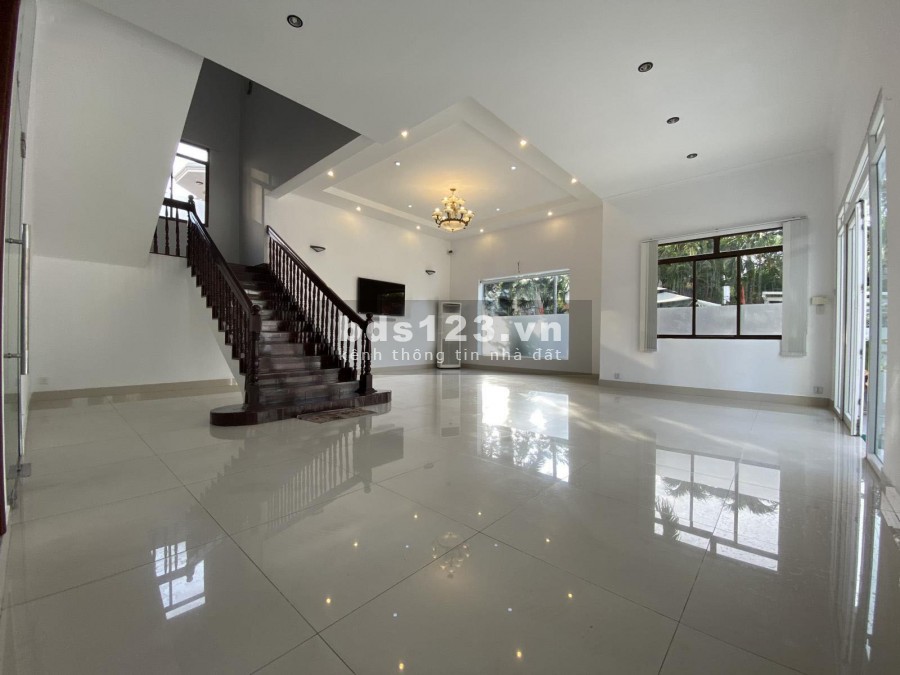 ⭐️Cho Thuê Villa sân vườn hồ bơi 900m2 Thiết kế hiện đại Nguyễn ư dĩ Thảo điền Quận 2 MS:630