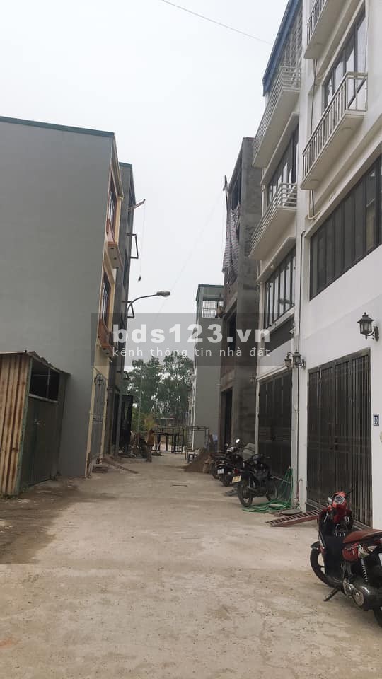 Hiếm Đất Phú Lương Hà Đông 55 m2 Đẹp phân lô Ô Tô tránh -48tr
