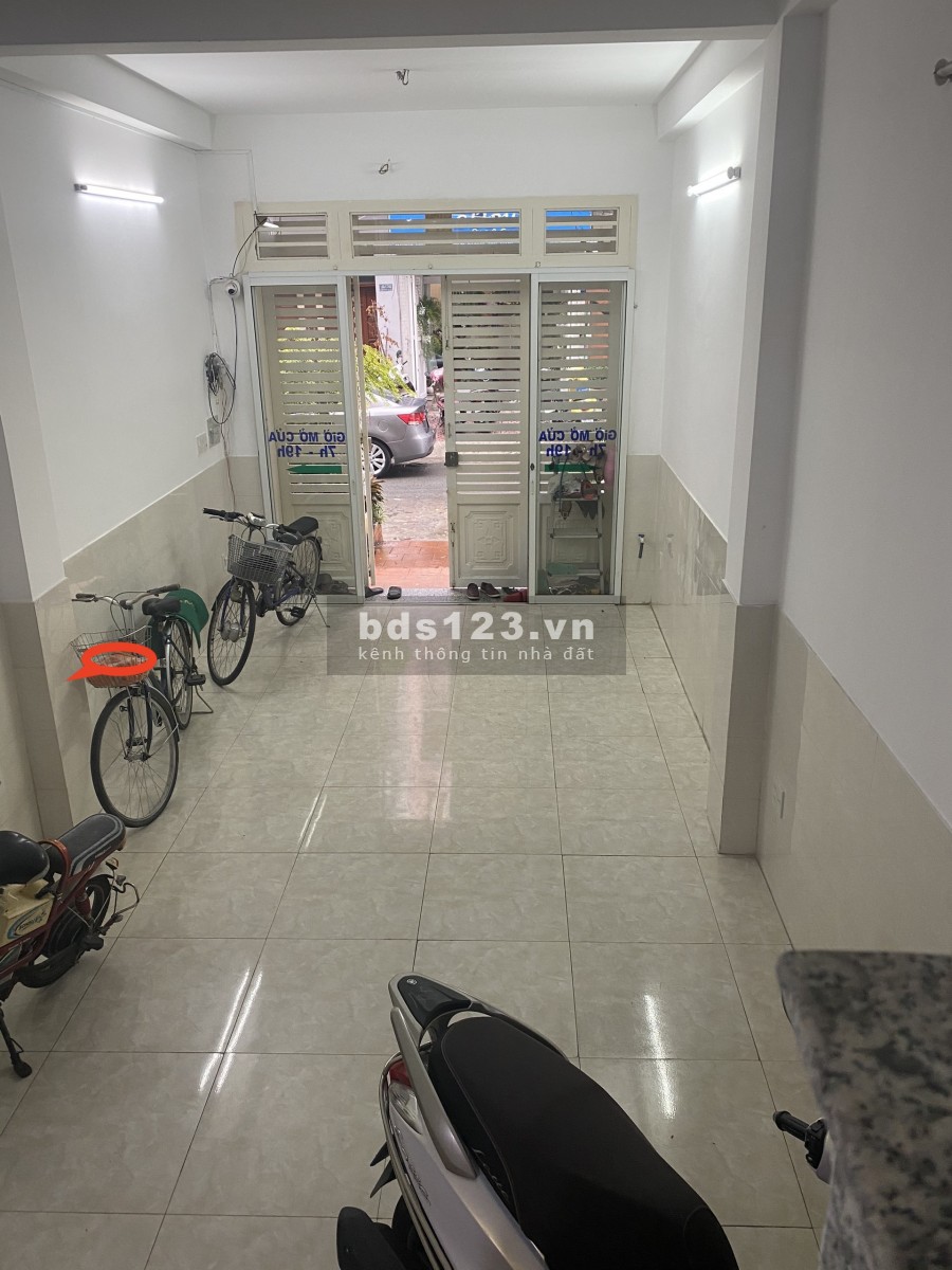 CHDV Nguyễn Hữu Cảnh 4x20m Trệt 3lầu, 7pn, 4wc. Chốt 25tr.