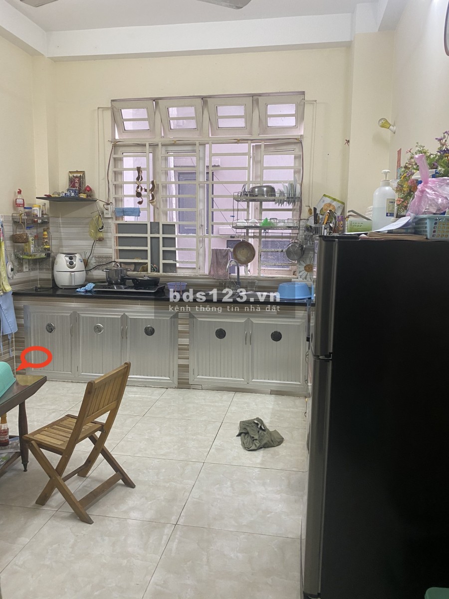 CHDV Nguyễn Hữu Cảnh 4x20m Trệt 3lầu, 7pn, 4wc. Chốt 25tr.