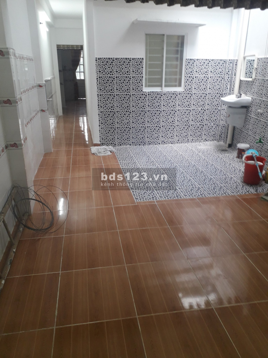 Nhà hẻm ô tô đường Tam bình, Tam Phú, 71m2, 2.95 tỷ sổ hoàn công, hướng Tây Bắc