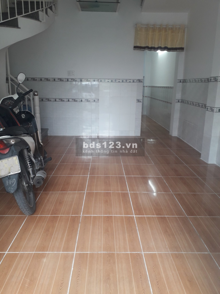 Nhà hẻm ô tô đường Tam bình, Tam Phú, 71m2, 2.95 tỷ sổ hoàn công, hướng Tây Bắc