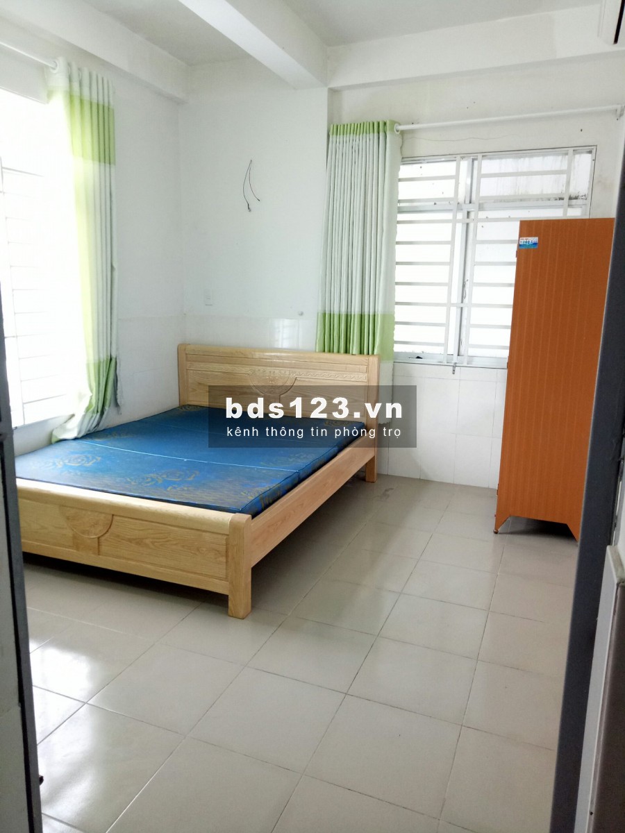 Phòng trọ SV Phạm Văn Bạch-Tân Bình 18m2, 2tr6, cực đẹp