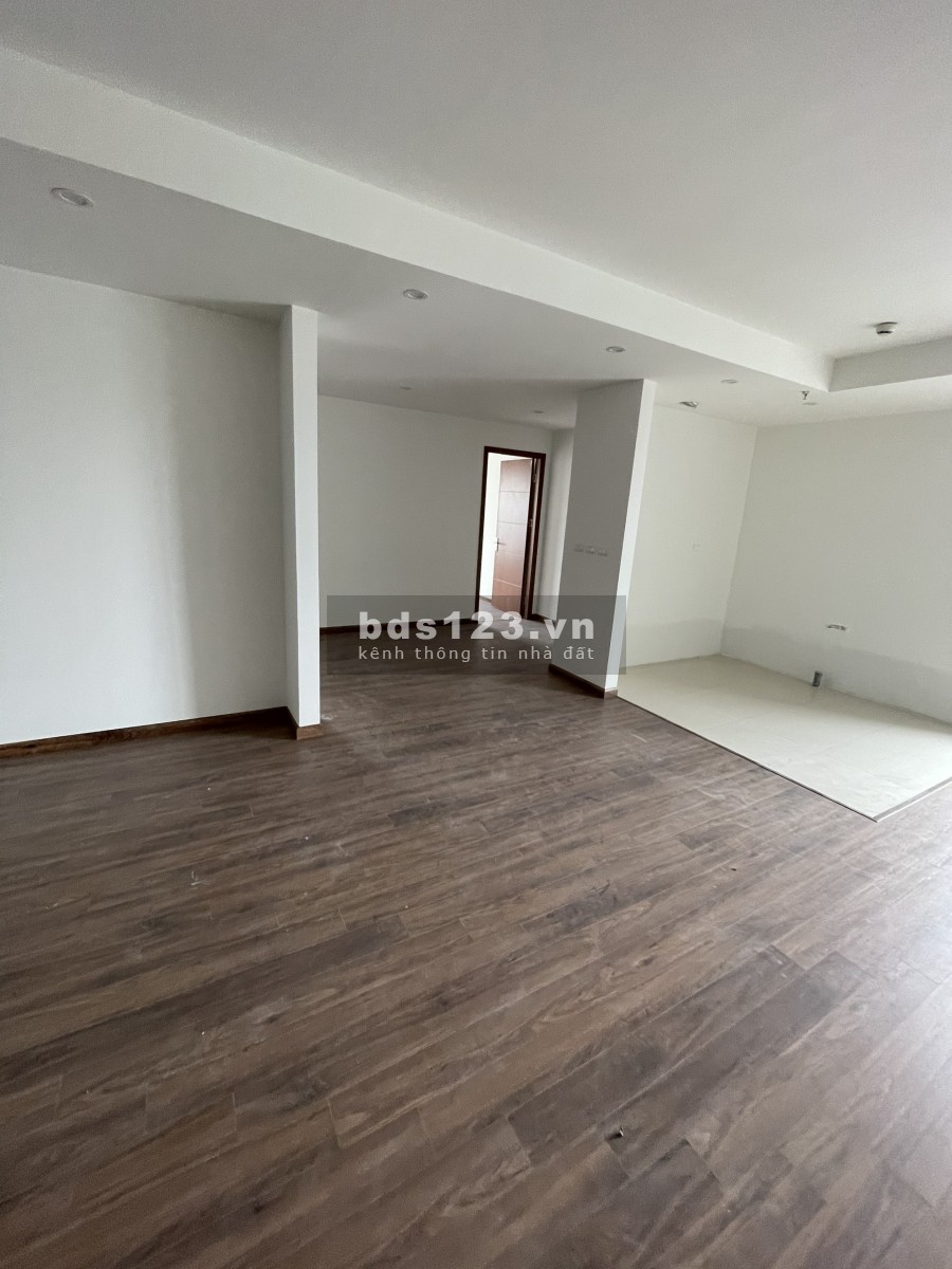 Căn góc 130m Việt Đức Complex ban công Đông Nam 3 tỷ 0985800205