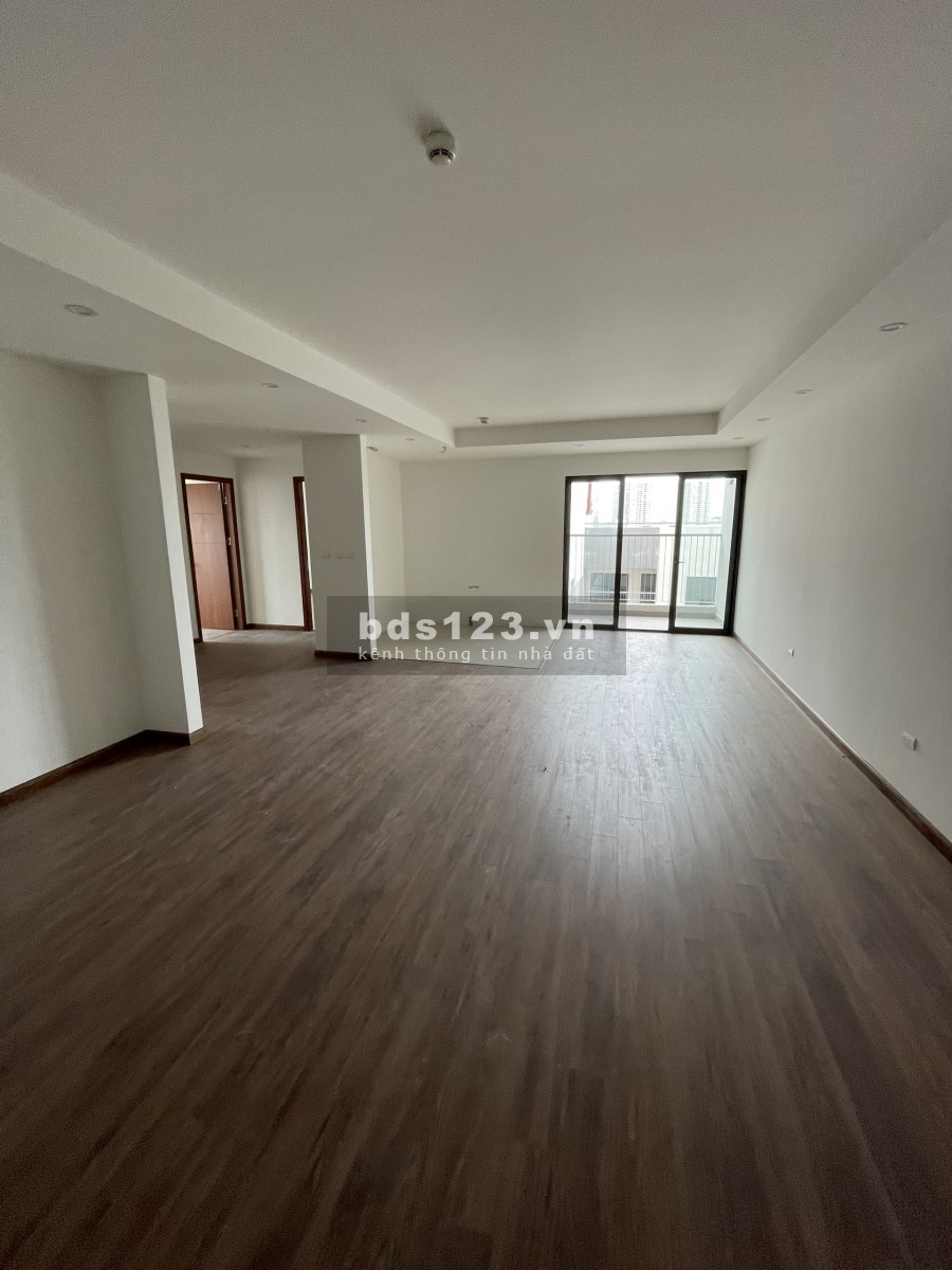 Căn góc 130m Việt Đức Complex ban công Đông Nam 3 tỷ 0985800205