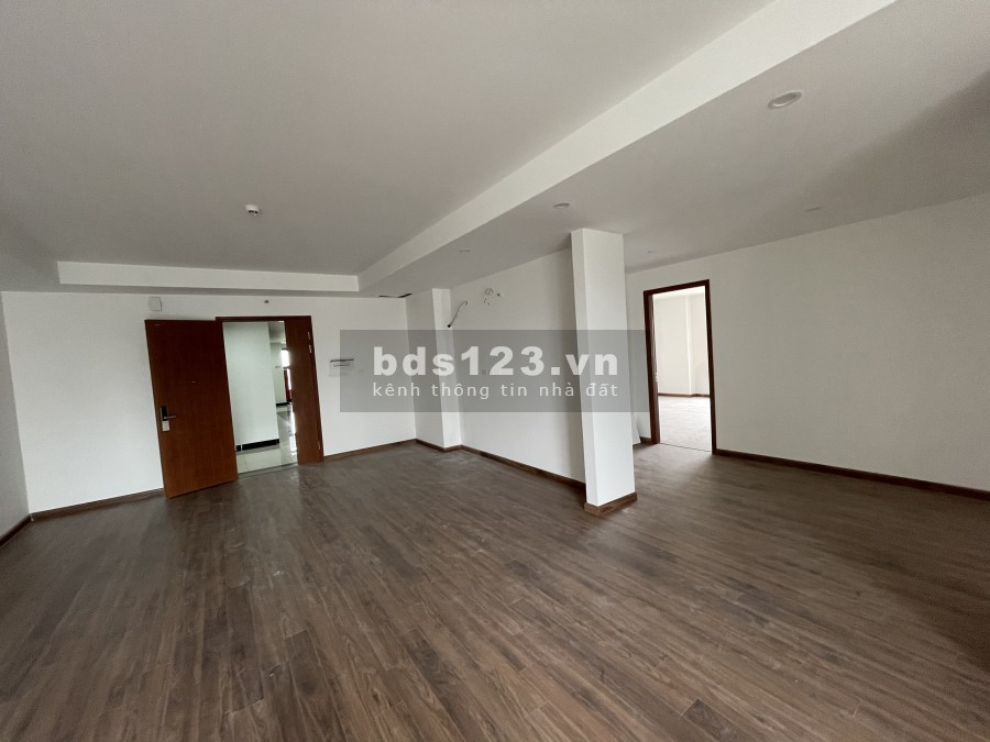 Căn góc 130m Việt Đức Complex ban công Đông Nam 3 tỷ 0985800205