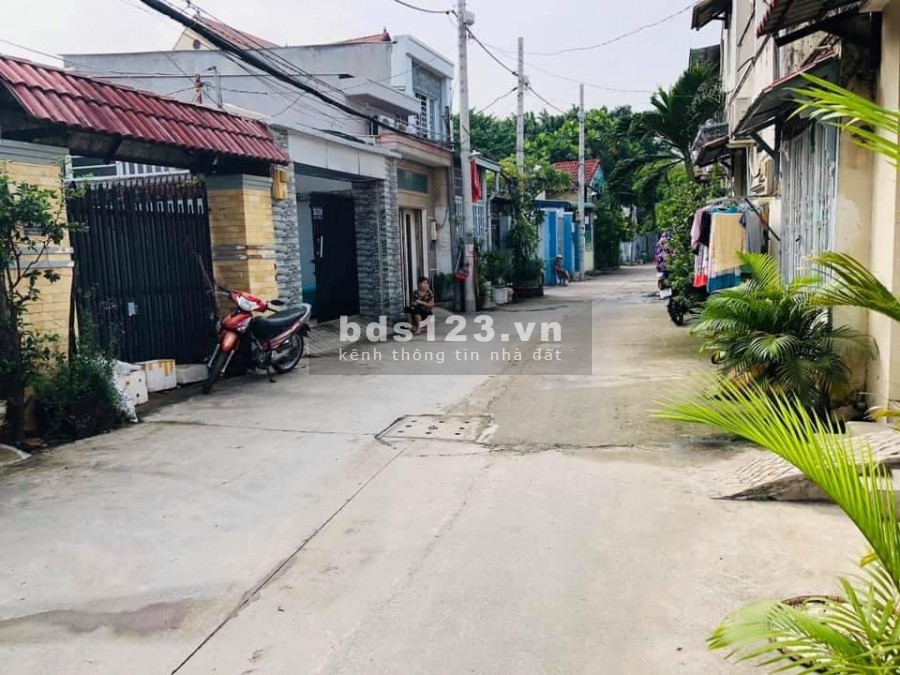 Nhà cấp 4 mới đường số 4 Trường Thọ, sổ sẵn, 2 pn, 2,83 tỷ, shr, bao sổ