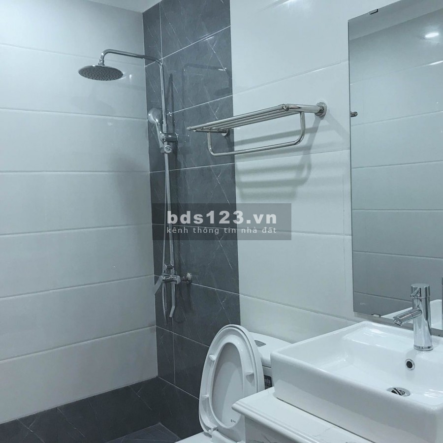 BÁN NHÀ CỔ LINH, LONG BIÊN 4T, 45m2, GIÁ 3,3 tỷ