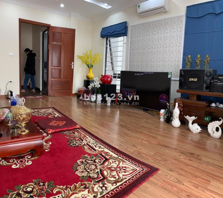 [Cực rẻ, hiếm] Nhà 5 tầng Cổ Linh, LB ngõ ô tô vào, mặt tiền gần 5m diện tích 43m2 giá chưa đến 4 tỷ️
