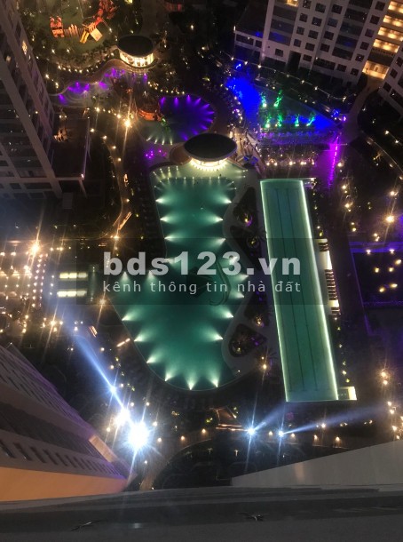 Kẹt tiền Cần bán gấp căn 2PN, Đảo Kim Cương, Full nội thất, Hồ Bơi 2300m2, giá 5,6 tỷ
