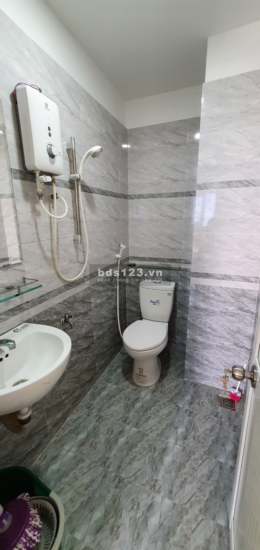 Phòng trọ cao cap Hoa Lan Phan xich Long