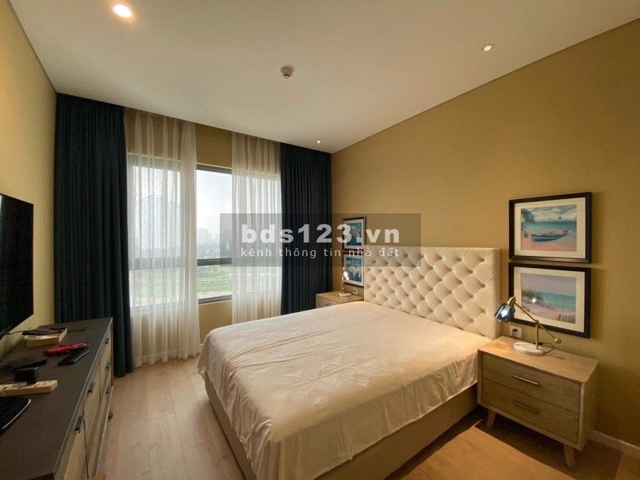 Kẹt tiền Cần bán gấp căn 2PN, Đảo Kim Cương, Full nội thất, Hồ Bơi 2300m2, giá 5,6 tỷ
