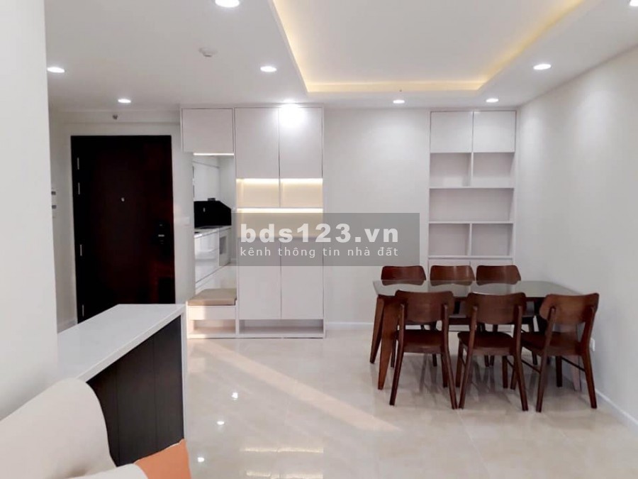Cần cho thuê gấp căn hộ 3PN, 2WC Vinhomes D'capitale giá cực ưu đãi mùa Covid 18tr/tháng vào ở ngay. Liên hệ: 0936876905