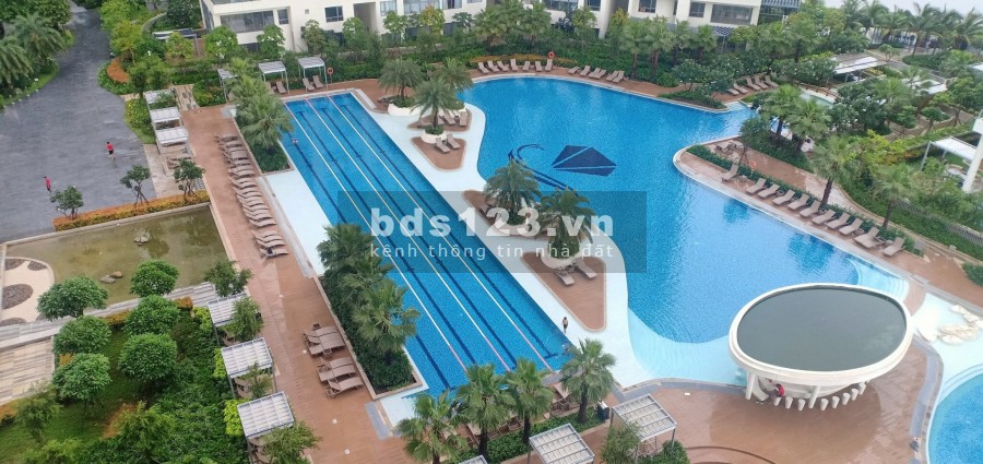Kẹt tiền Cần bán gấp căn 2PN, Đảo Kim Cương, Full nội thất, Hồ Bơi 2300m2, giá 5,6 tỷ