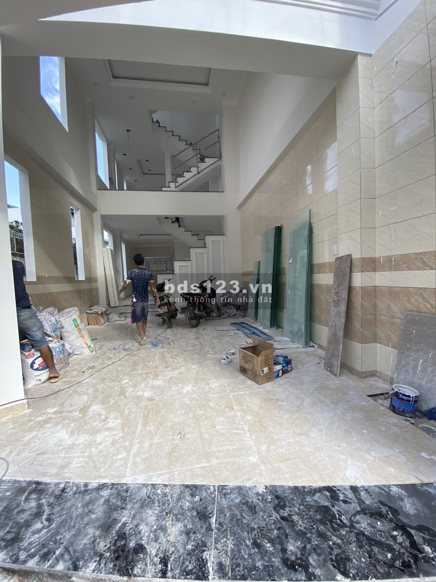 Bán Nhà Đường 17 Phạm Văn Đồng Thủ Đức Đường Oto , Sổ Hồng Hoàn Công