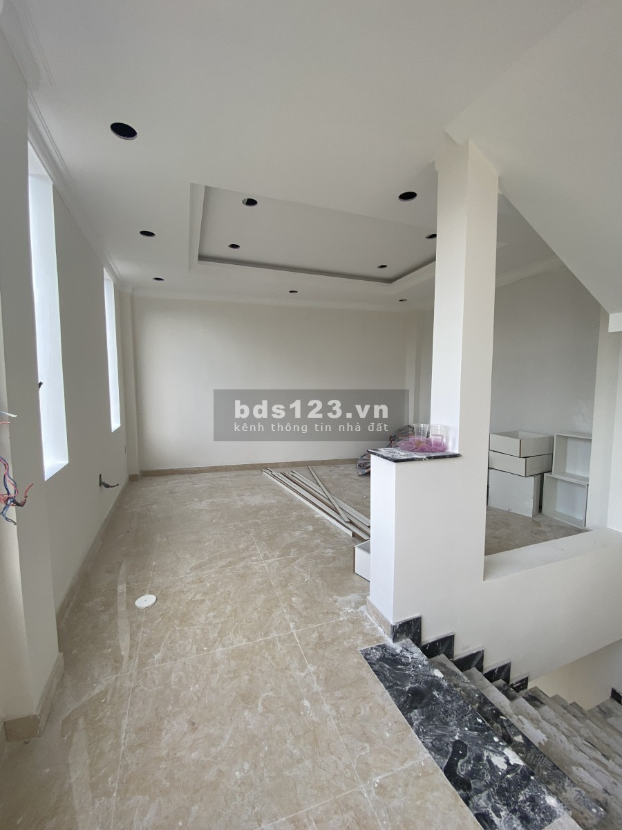 Bán Nhà Đường 17 Phạm Văn Đồng Thủ Đức Đường Oto , Sổ Hồng Hoàn Công