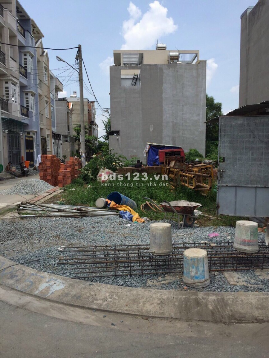Bán gấp lô đất đẹp góc 2MT, giá 3,5ty Đất hẻm 808 Quốc Lộ 13, P Hiệp Bình Phước, Thủ Đức