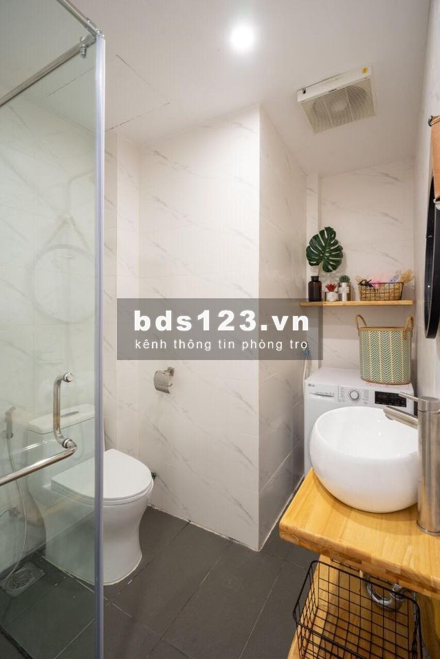 Cần nữ thuê giường tầng cao cấp bao điện nước giá chỉ 1.300k/th trung tâm Q1