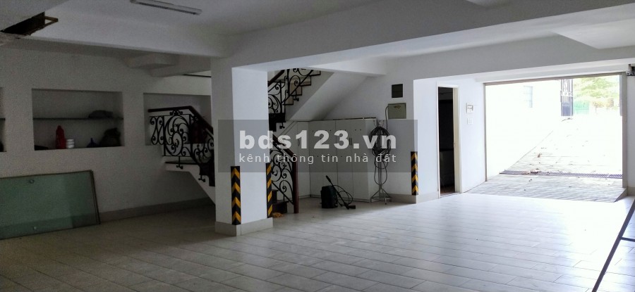 cho thuê Villa 10x20m Hầm Trệt 3 lầu Thảo Điền- Quận 2. MS: A83