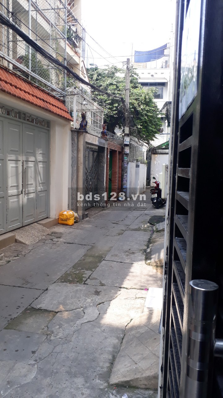 BÁN NHÀ ĐƯỜNG ĐOÀN THỊ ĐIỂM QUẬN PHÚ NHUẬN