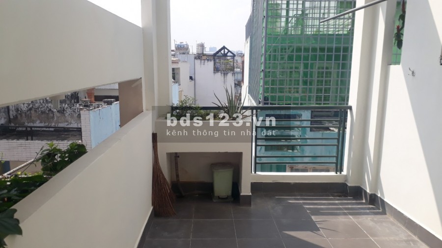 BÁN NHÀ ĐƯỜNG ĐOÀN THỊ ĐIỂM QUẬN PHÚ NHUẬN