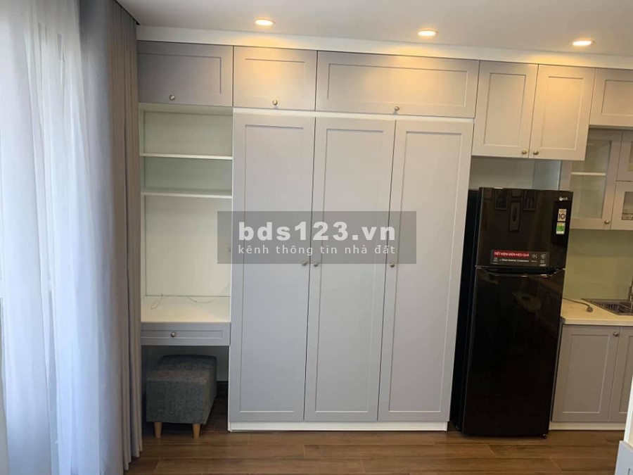 Tôi cần cho thuê gấp căn hộ Studio Full nội thất Vinhomes D'capitale giá 8tr/tháng vào ở ngay. Liên hệ: 0936876905