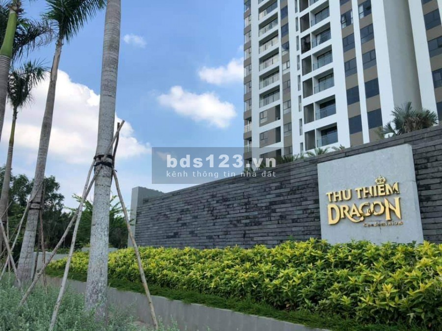 Bán căn hộ hoàn thiện Thủ Thiêm Dragon view sông quận 2, 2PN 80m2 giá cực tốt.