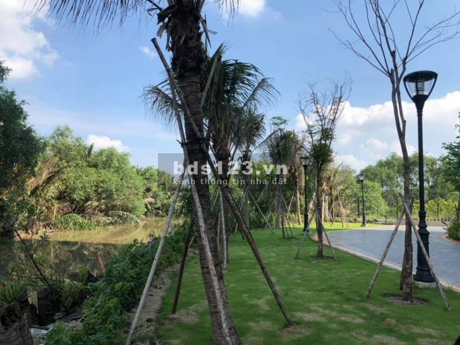 Bán căn hộ hoàn thiện Thủ Thiêm Dragon view sông quận 2, 2PN 80m2 giá cực tốt.