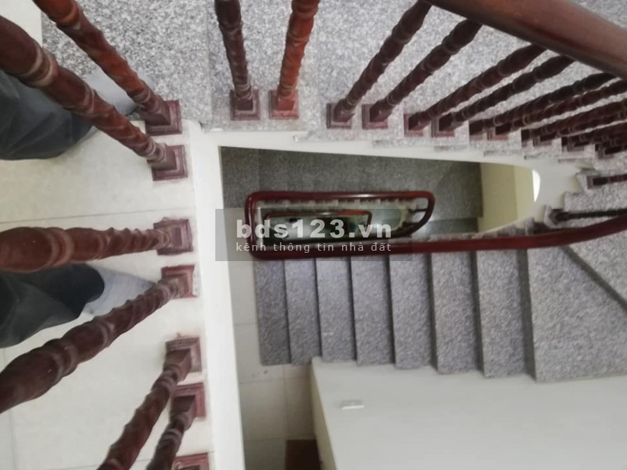 Bán nhà đẹp Đình Thôn, 39m, 5 tầng, Ô tô, kinh doanh. Giá chỉ 4 tỷ.LH 0975626023
