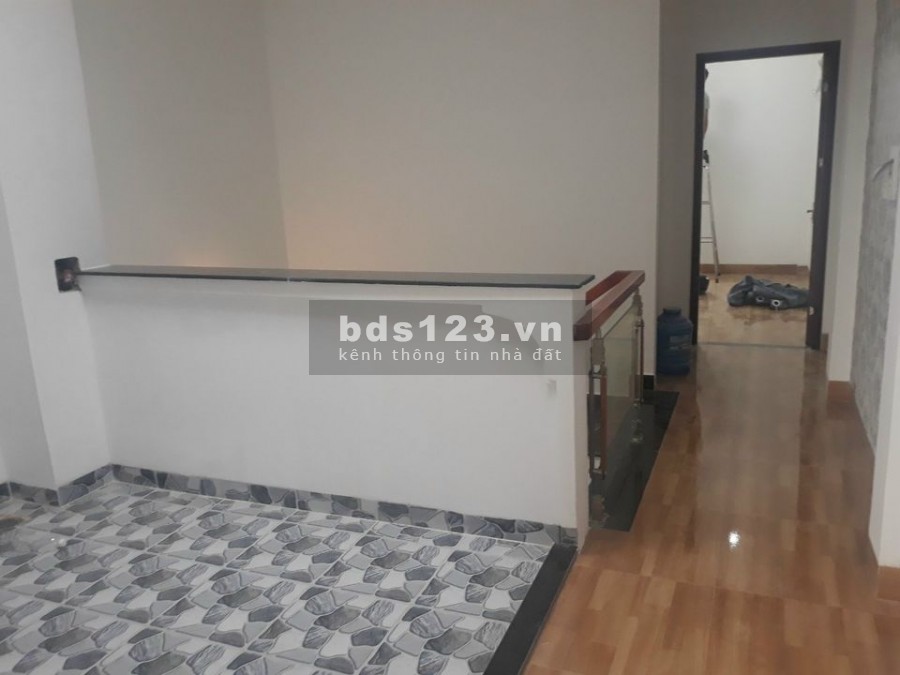 NHÀ GẦN CHỢ PHÚ PHONG , MIẾU ÔNG CÙ