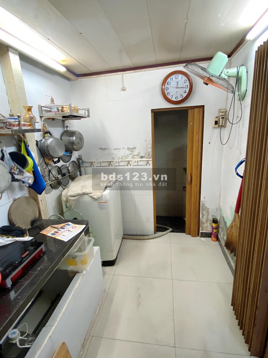 Nhà Hiếm 3 tầng Trung Tâm Quận 10, Chỉ 1tỷ35 Ở Ngay