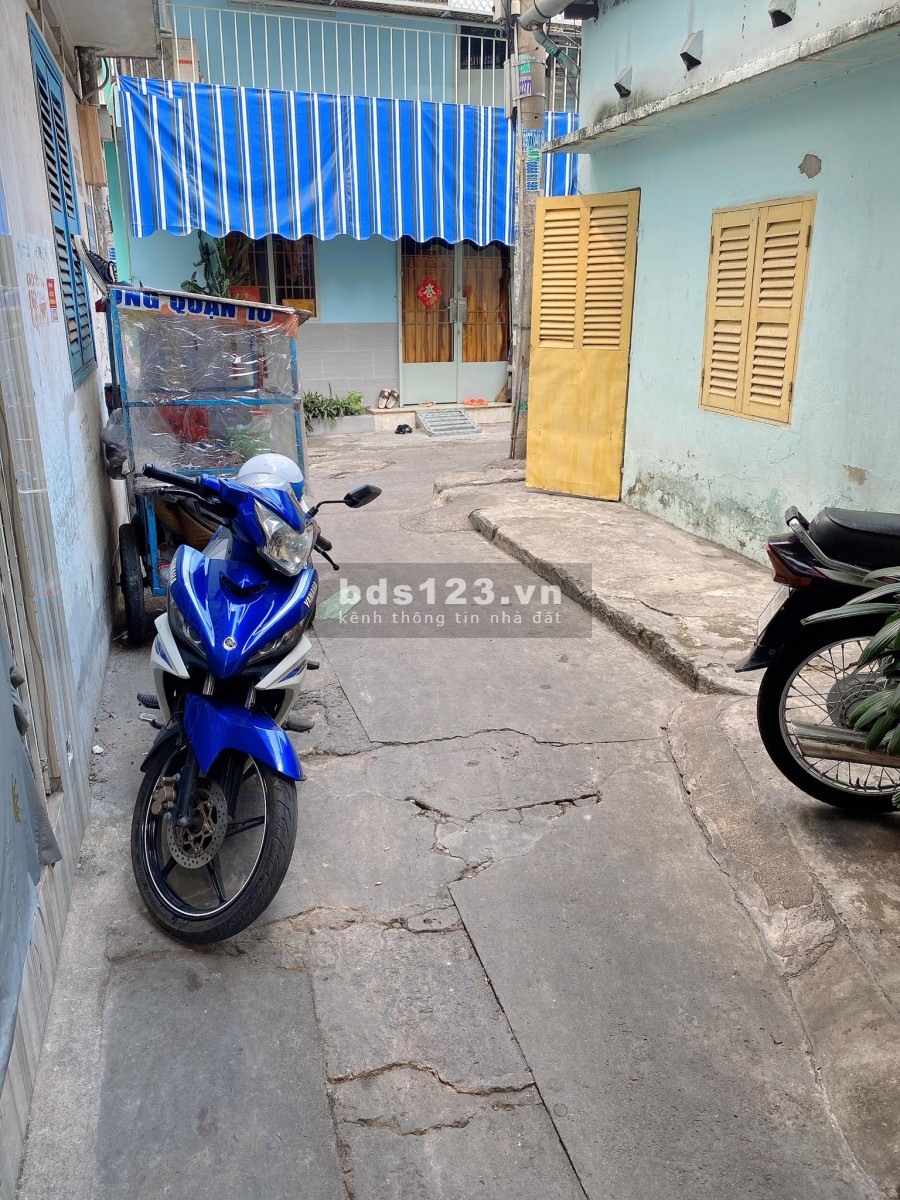 Nhà Hiếm 3 tầng Trung Tâm Quận 10, Chỉ 1tỷ35 Ở Ngay