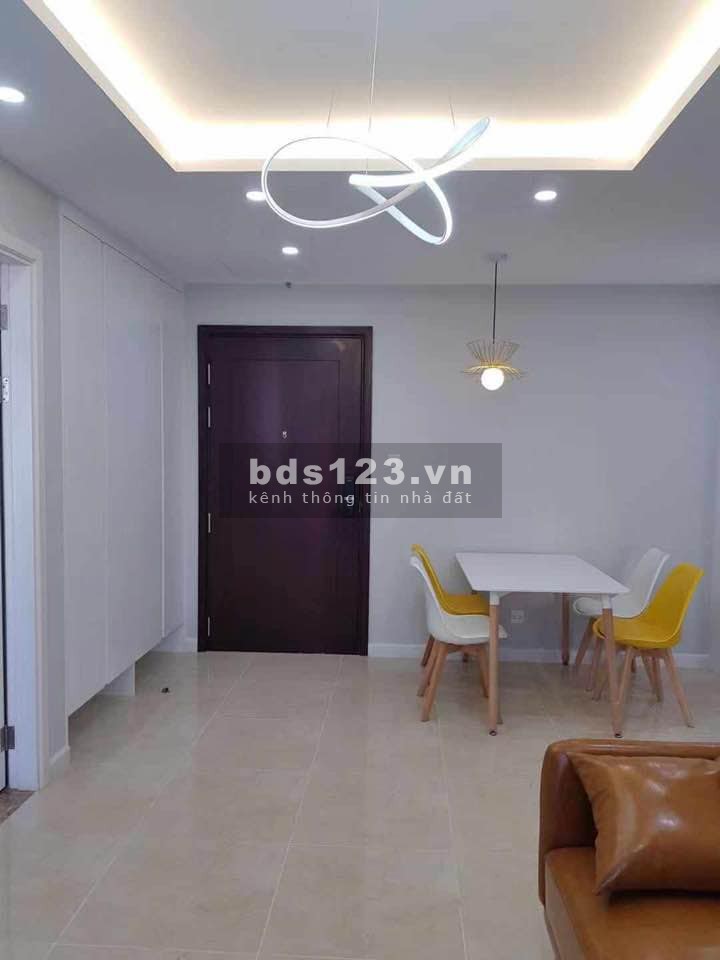 Thuê ngay căn hộ 2PN, 2WC Full nội thất Vinhomes D'capitale TDH giá 14tr/tháng vào ở ngay. Liên hệ: 0936876905