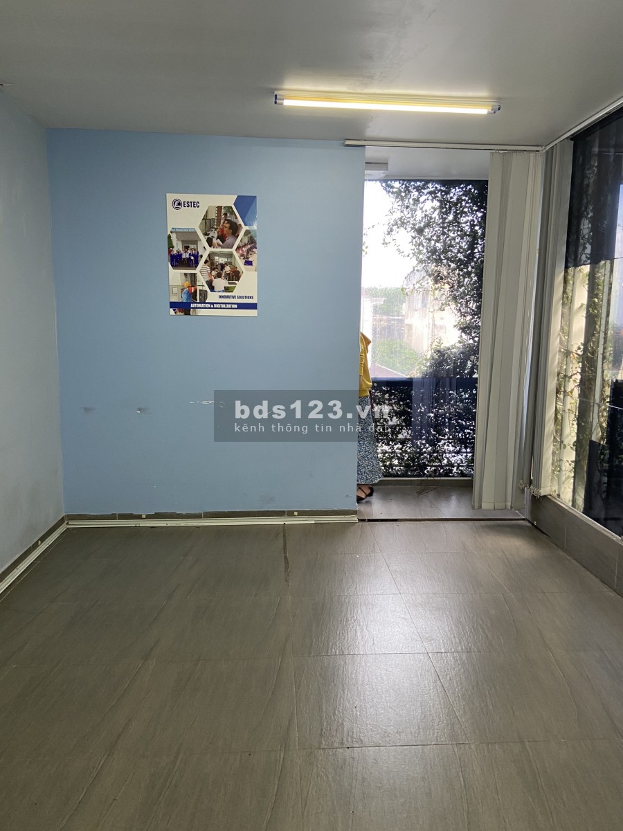 Cho thuê nhà hẻm 3 xe tải tránh nhau Phan Văn Trị 30tr