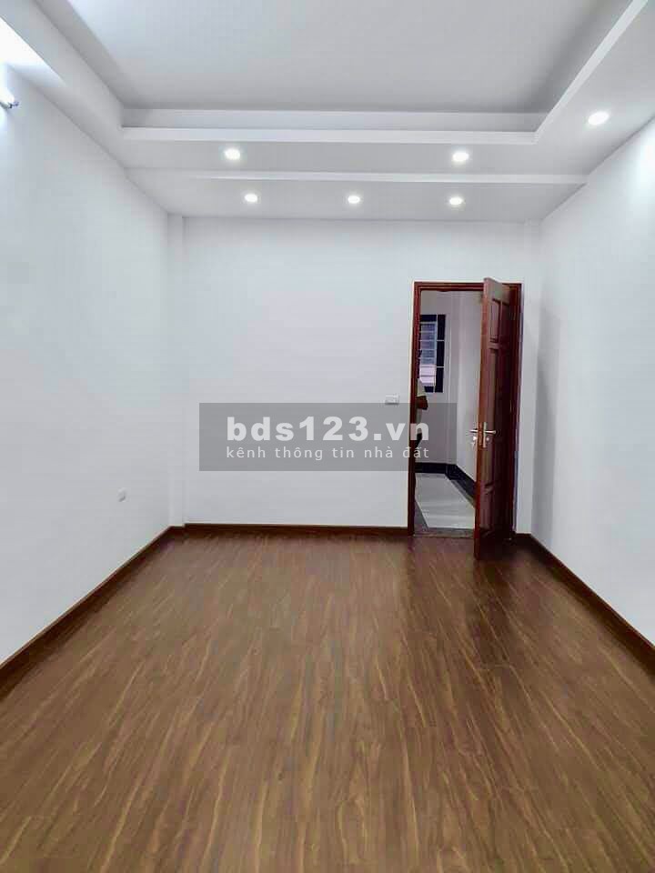 Minh Khai, Ngõ ô tô chạy, Nhà ô tô đỗ, 5 tầng xin sò, 42m2, nhỉnh 4 tỷ, Hai Bà Trưng